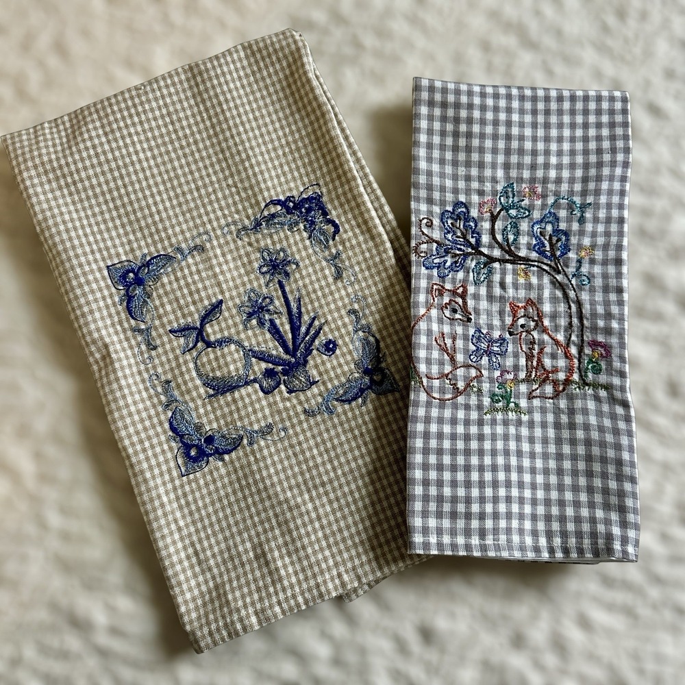VTG Dunroven House Cotton Kitchen Towels Farmhouse Beige Blue Gingham Set of 2